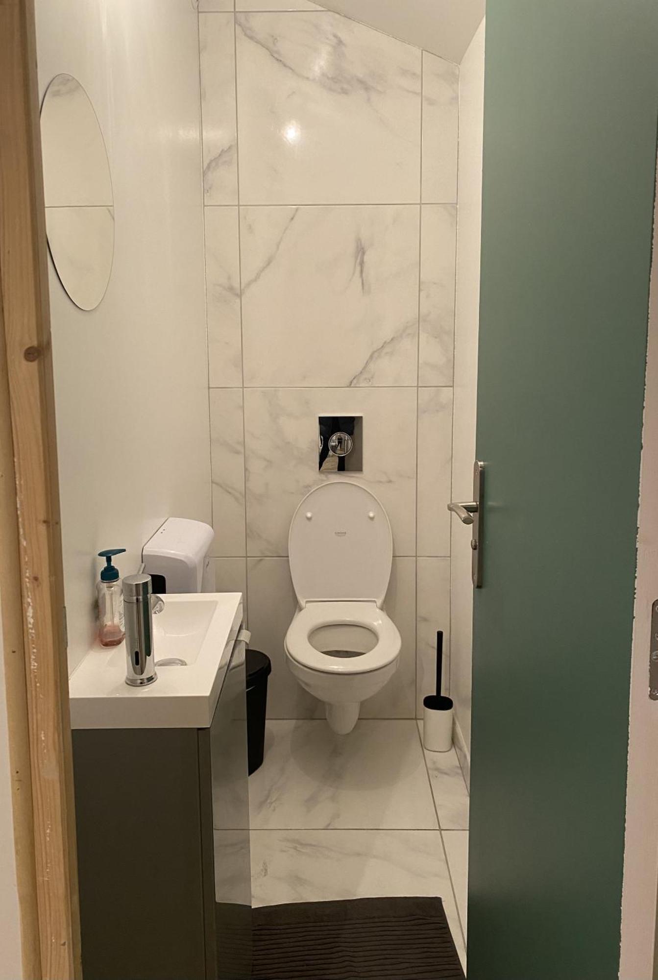 Bohobos Hostel Antibes Bagian luar foto
