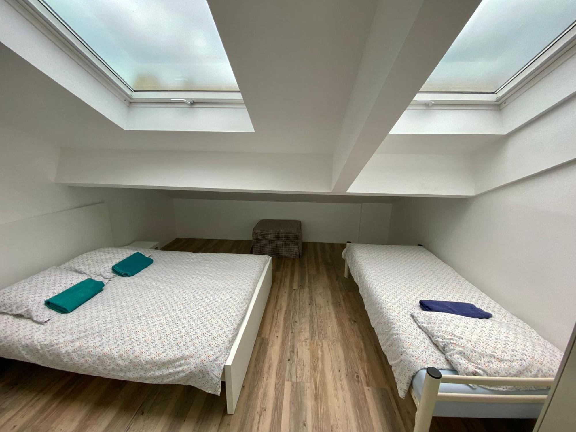Bohobos Hostel Antibes Bagian luar foto
